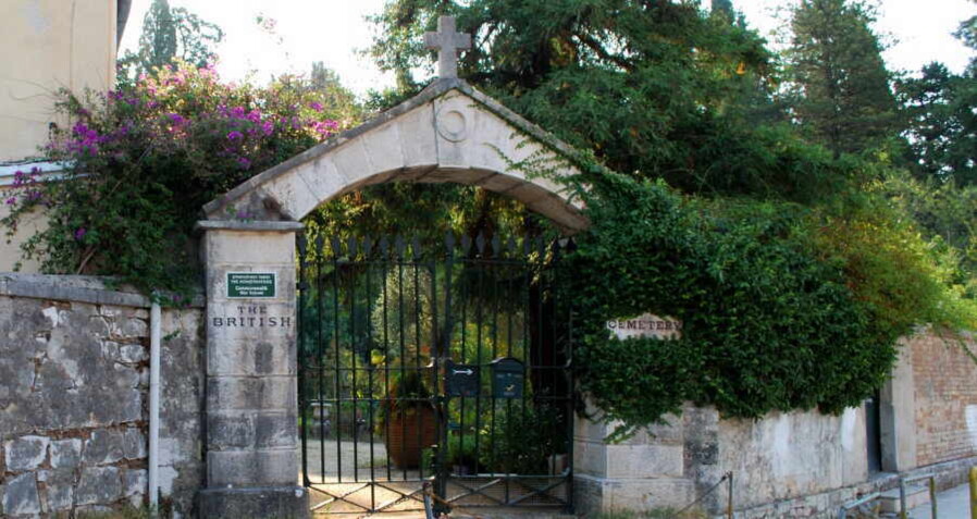 Kerkyra - der Britische Friedhof in Korfu Stadt